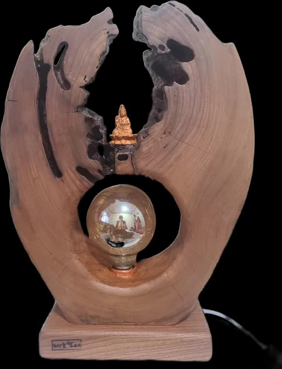 The Reliquary — root-wood sculpture by Teho Halbae
